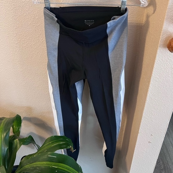 Athleta crest colorblock tight leggings - Picture 1 of 8
